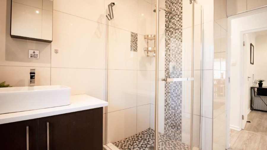 3 Bedroom Property for Sale in Bayview Western Cape